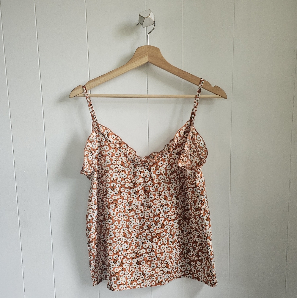 ☆ SHEIN Floral Daisy Cami